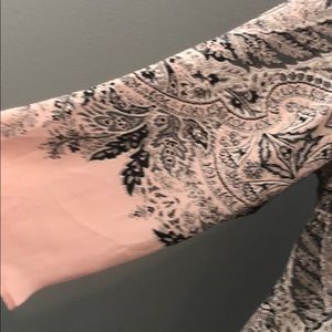 Rose & Olive Tops - Rose & Olive Pink and Gray Top Rose & Olive Tops - Rose & Olive Pink and Gray Top